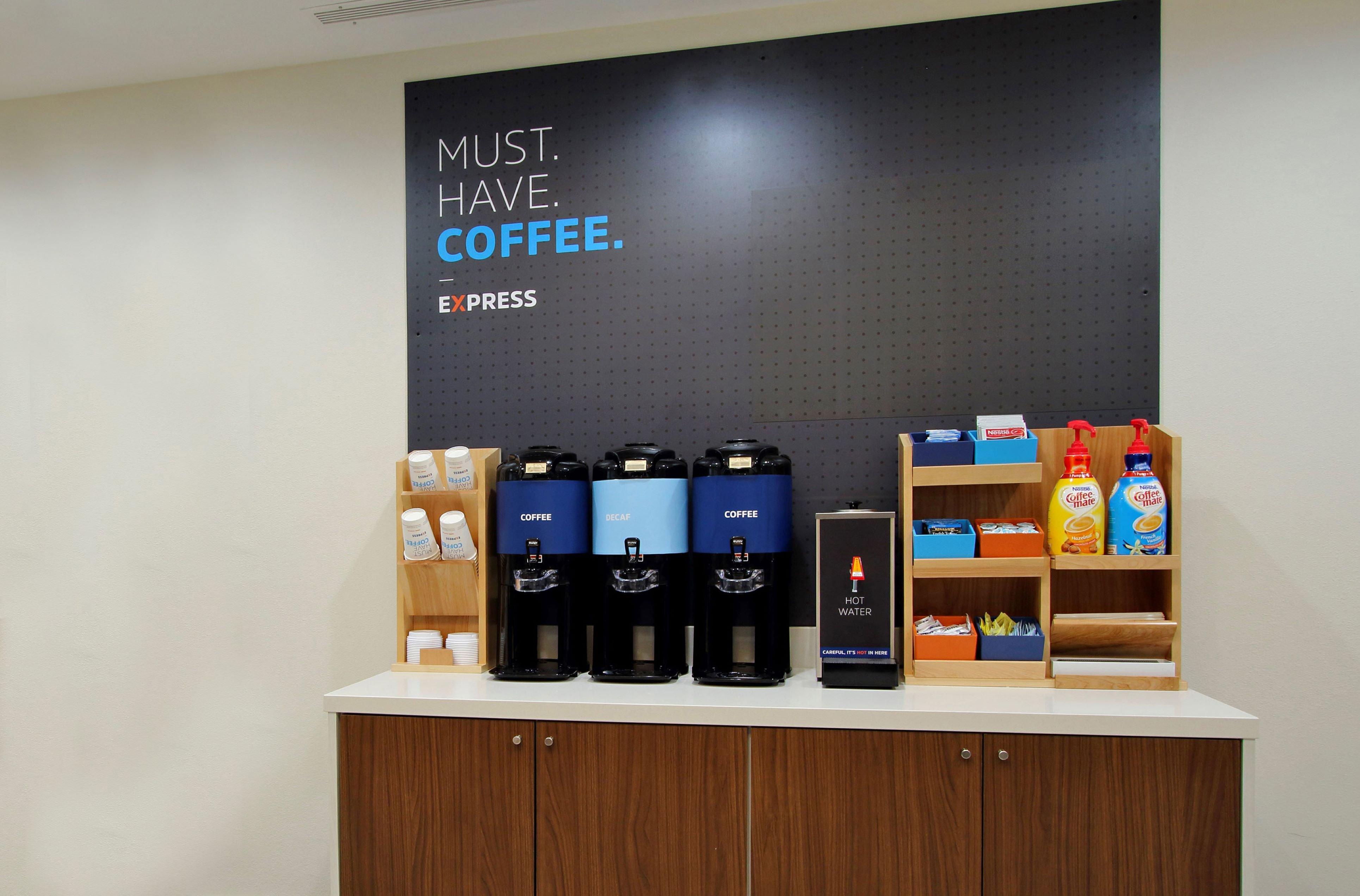 Holiday Inn Express Hotel And Suites Ada By Ihg Exterior foto